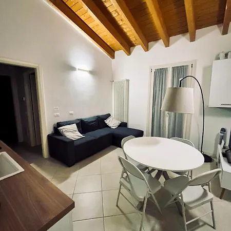 Ginny House - Charming Flat With Pool Апартаменты *