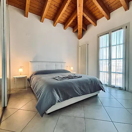 Ginny House - Charming Flat With Pool Lejlighed *