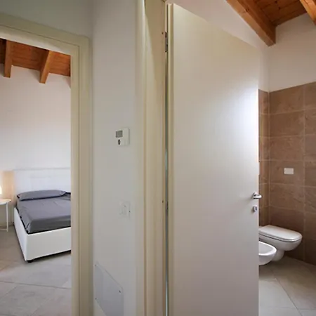 Ginny House - Charming Flat With Pool Toscolano Maderno